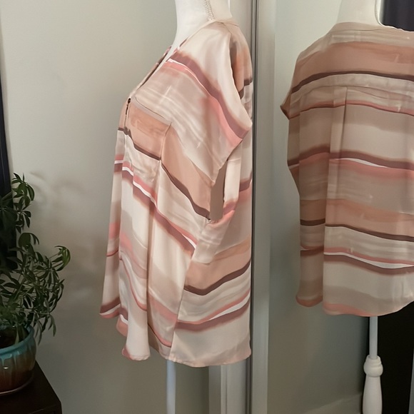 NWOT Torrid Pink Striped Blouse, Size 2X - Picture 3 of 7